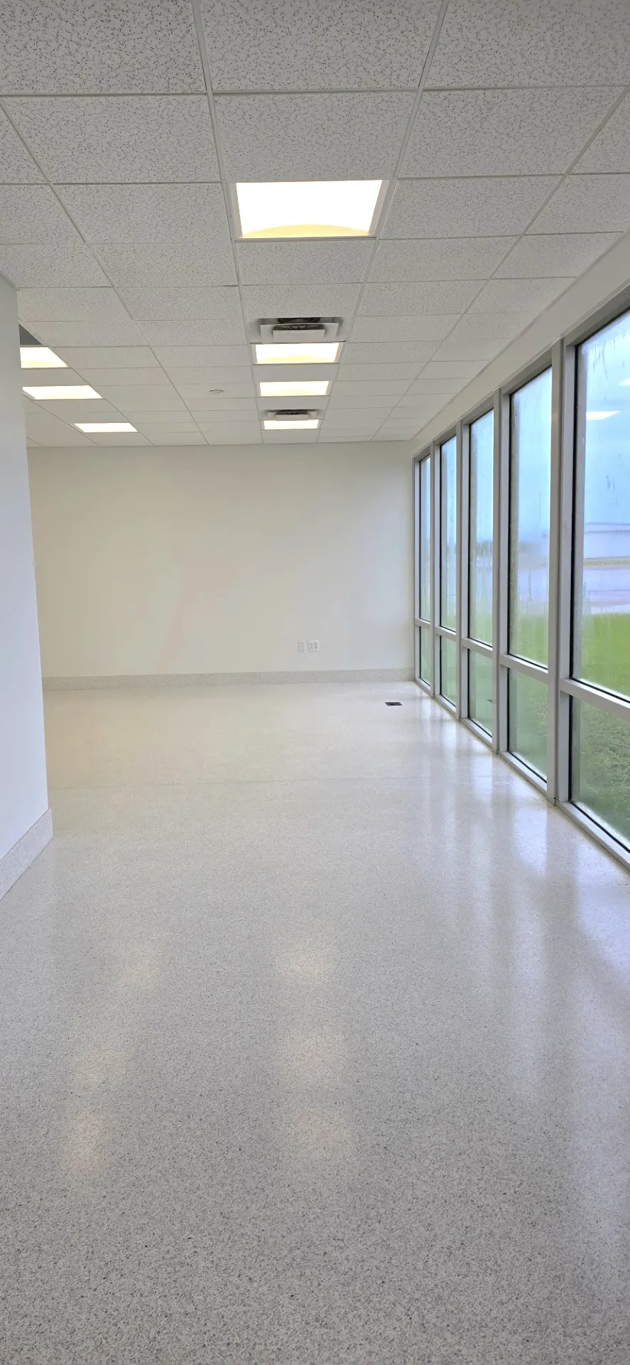 Treasure Coast International Airport - St. Lucie, Fl Photo 2